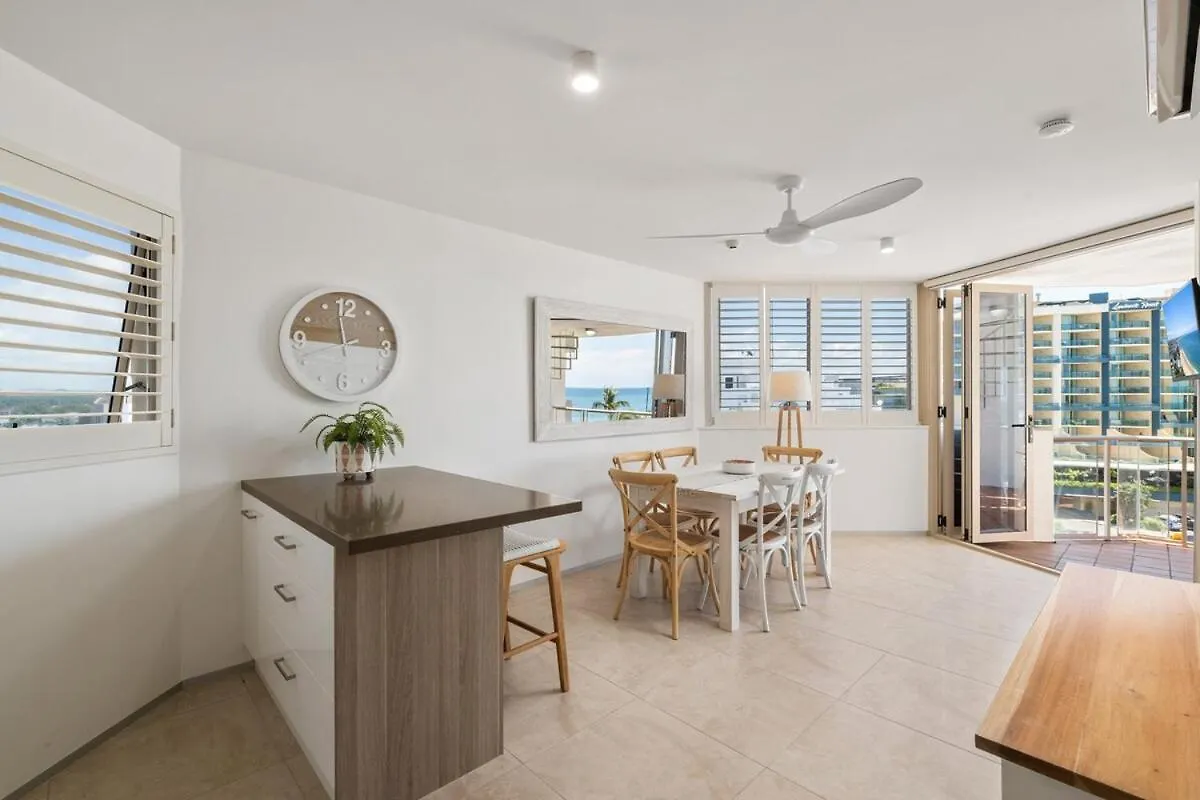 דירה מולולאבה Superior One-Bedroom Penthouse With Ocean Views & Exclusive Rooftop אוסטרליה